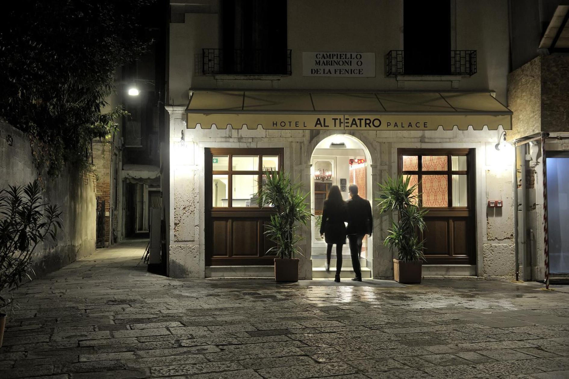 Al Theatro Palace 4* Venezia